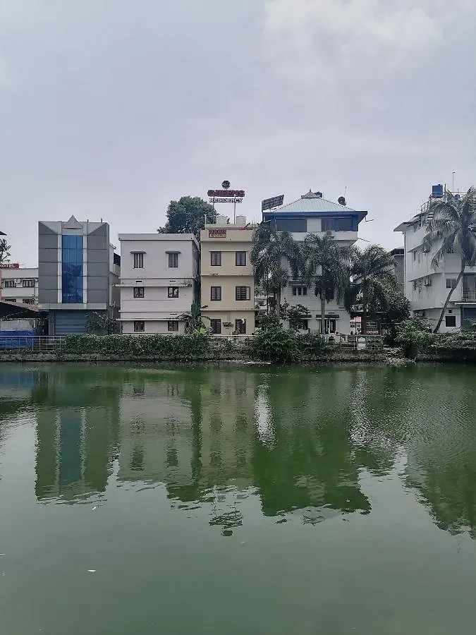 Aparthotel Queens Residency Thrissur