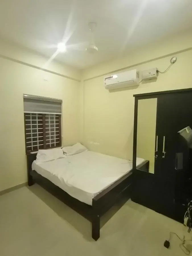 Queens Residency Thrissur Aparthotel